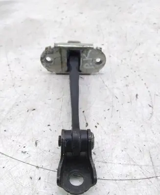 Nissan Qashqai Front door check strap stopper