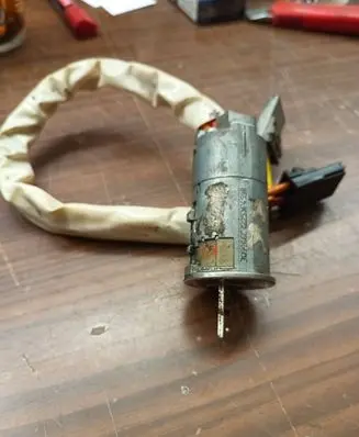 Renault Kangoo I Ignition lock contact 309266c