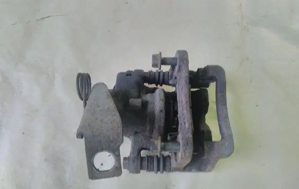Honda Civic Rear brake caliper