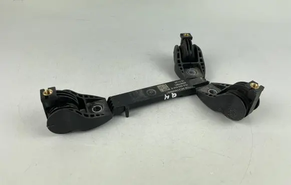 Audi Q4 e-tron A/C compressor mount bracket 1EA820034B