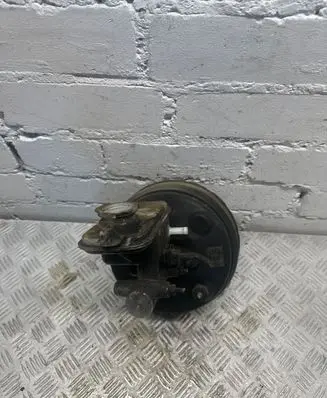 Hyundai Trajet Brake booster