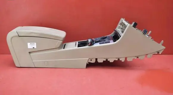 Volkswagen PASSAT B6 Center console 3C0863319S