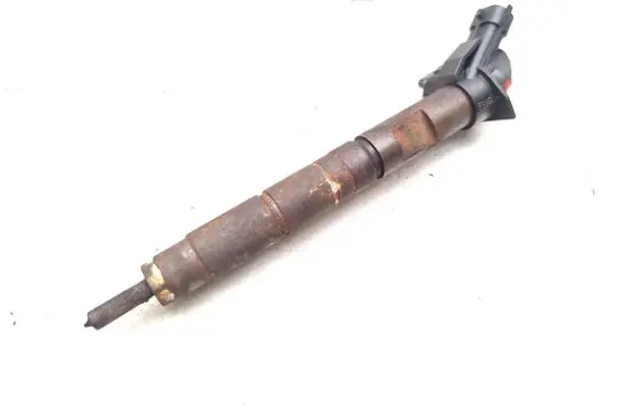 Toyota Yaris Fuel injector 236700W020 0445116054