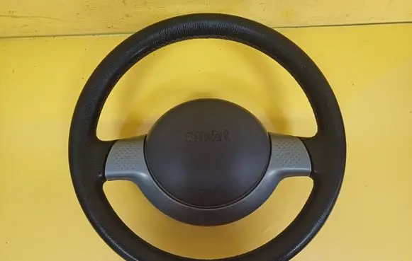 Smart ForFour I Steering wheel