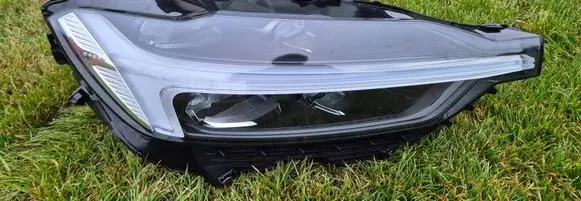 Volvo XC60 Headlight/headlamp 32342517
