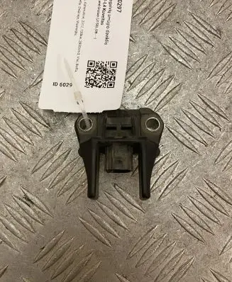 Toyota Land Cruiser (J150) Airbag deployment crash/impact sensor 8917330160