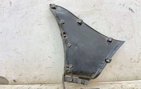 Volkswagen Golf VII Intercooler air guide/duct channel 5G0807161