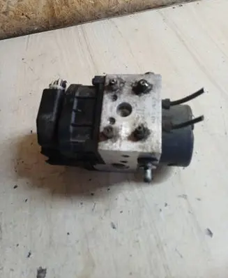 Toyota Corolla E120 E130 ABS Pump 0265216850