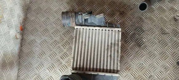 Seat Leon (1M) Intercooler radiator 1J0145803S