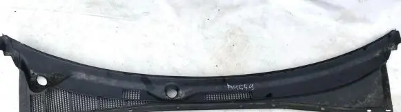 Subaru Impreza II Wiper trim