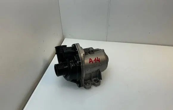 BMW 5 E60 E61 Water pump 11515A05704