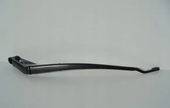Mazda CX-5 Front wiper blade arm