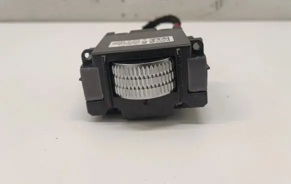 Volkswagen Touareg III Sound control switch 762927341