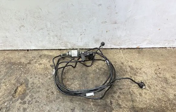 BMW 5 G30 G31 G38 Webasto auxiliary heater fuel pump 9320479