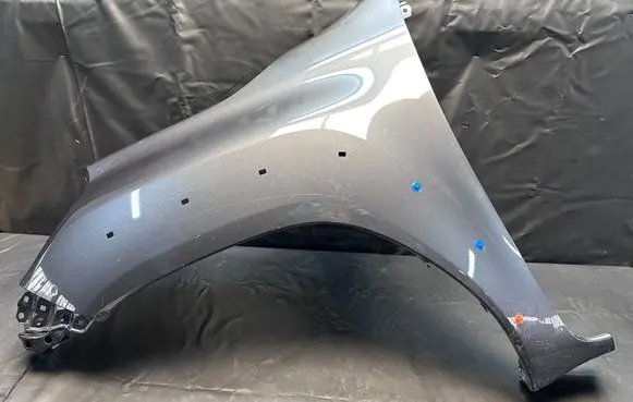 Toyota Hilux VIII Fender HILUXLEFTWING