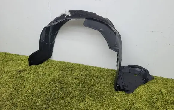 Toyota Corolla E140 E150 Front wheel arch liner splash guards 53876-12410