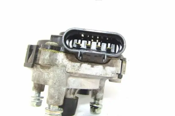 Opel Insignia A Wiper motor 13227392