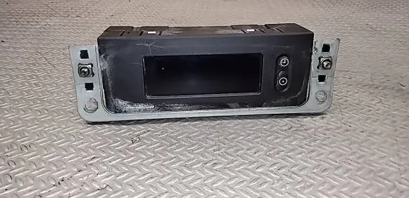 Opel Agila A Screen/display/small screen 024461675 67503158064 5WK70024