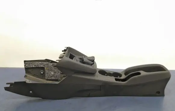 Ford Courier Center console ET76R045B55AA