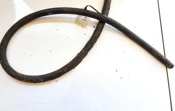 Mitsubishi Carisma Engine coolant pipe/hose