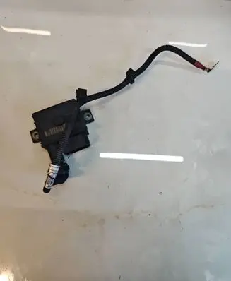 BMW X5 E70 Glow plug pre-heat relay 780015605 0004968583 0522140102