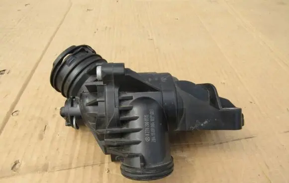 Mercedes-Benz SL R231 Thermostat A2762000515
