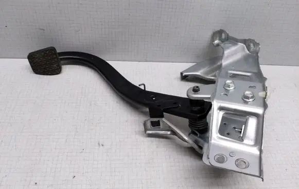 Opel Zafira B Brake pedal 24463406
