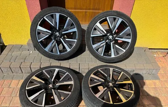 Peugeot 208 II R17 alloy rim 
