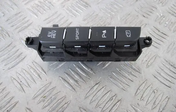 KIA Xceed Other switches/knobs/shifts 93300-CR030