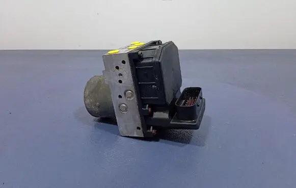 Audi A4 S4 B6 8E 8H ABS Pump 8E0614517