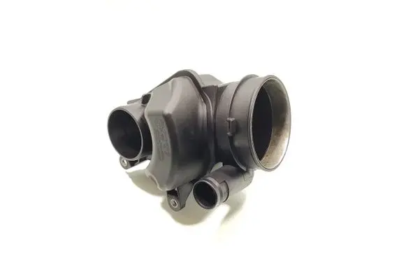 BMW M6 Air intake duct part 7843276