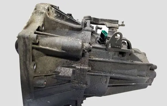 Nissan Qashqai Manual 5 speed gearbox TL4B113 B052290