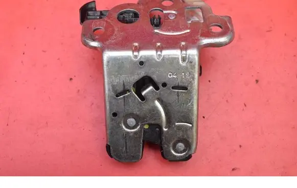 Audi Q5 SQ5 8R Tailgate/trunk/boot lock/catch/latch 8R0827505