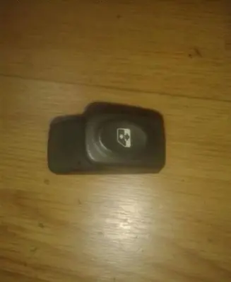 Renault Scenic I Electric window control switch 015
