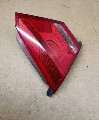 Volkswagen PASSAT B7 USA Tailgate rear/tail lights 561945093C 31712081743 561945259
