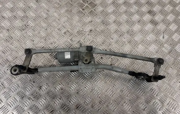 BMW X6 M Front wiper linkage and motor 7200536