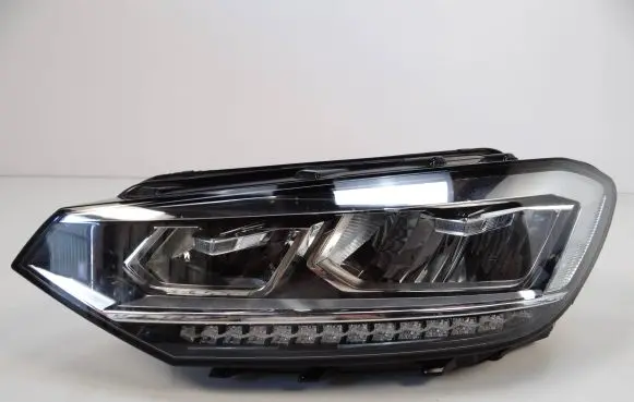 Volkswagen Touran III Headlight/headlamp 5TB941773B 145100012400