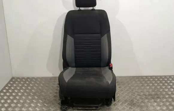 Front passenger seat