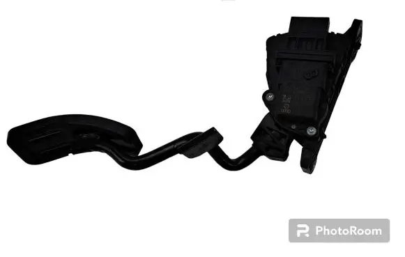 Audi A6 S6 C6 4F Accelerator throttle pedal 4F2721523 6PV00898402