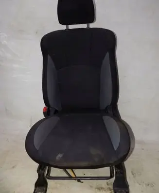 Mitsubishi Outlander Front driver seat 
