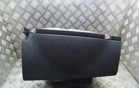 Citroen Berlingo Glove box 9680927277