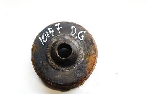 Mercedes-Benz E W211 Front coil spring rubber mount 013505