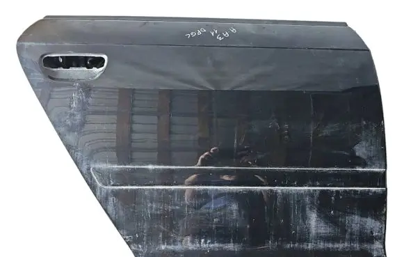 Audi A3 S3 8P Rear door