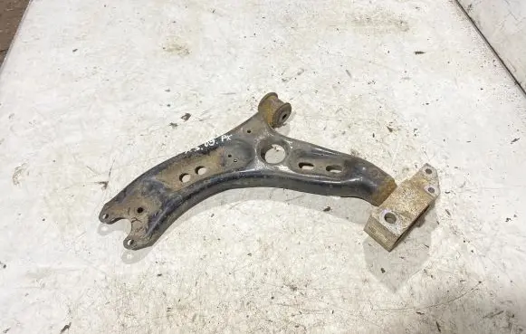 Audi A3 S3 A3 Sportback 8P Front lower control arm/wishbone