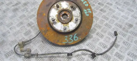 KIA Ceed Front wheel hub spindle knuckle