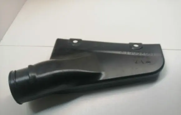Mitsubishi Outlander Air intake duct part 1505A661
