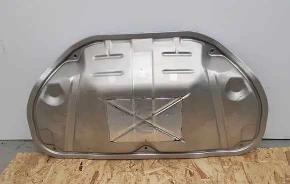 Porsche Cayman 987 Heat shield in engine bay 98751381100