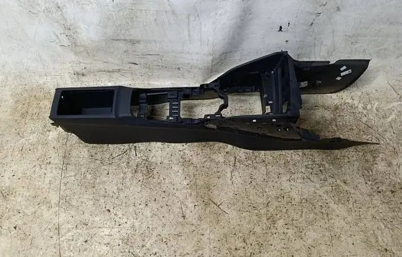 Audi Q2 - Center console 81B863244G