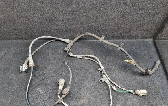 Audi A6 Allroad C7 Front ABS sensor wiring 4G0972252C