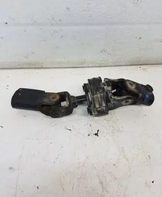 Subaru Outback Steering column universal joint 6712